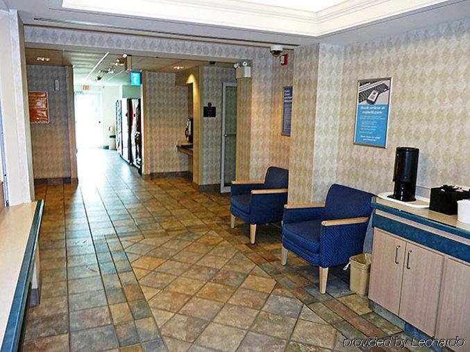 Motel 6-Whitby, On - Toronto East Екстериор снимка